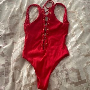 Beach bunny swimsuit size small